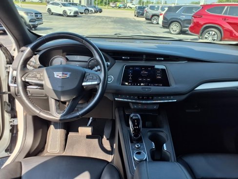 Used 2020 Cadillac XT4 Premium Luxury w/ Cold Weather Package image 6