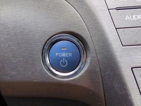 Certified 2015 Toyota Prius Four image 24