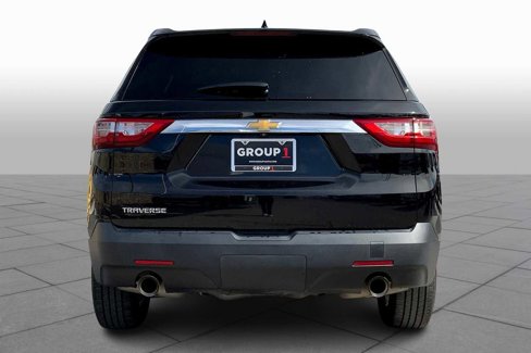 Used 2020 Chevrolet Traverse LS image 4