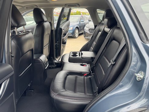 Used 2025 MAZDA CX-5 Carbon Edition image 14