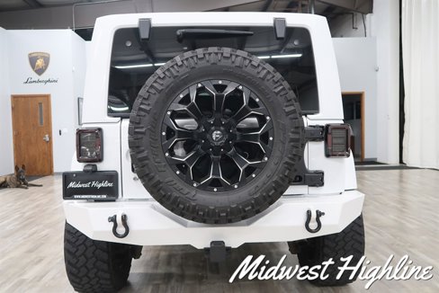 Used 2017 Jeep Wrangler Unlimited Sahara w/ Connectivity Group image 20