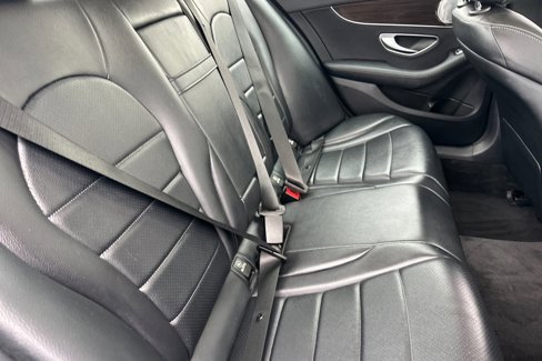 Used 2017 Mercedes-Benz C 300 4MATIC Sedan image 29