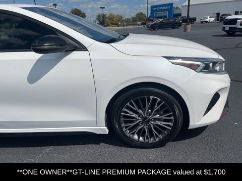 Used 2022 Kia Forte GT-Line w/ GT-Line Premium Package image 2