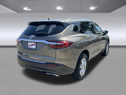 Used 2020 Buick Enclave Essence w/ LPO, Luxury Package image 3