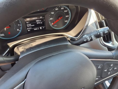 Used 2020 Chevrolet Equinox LS image 14
