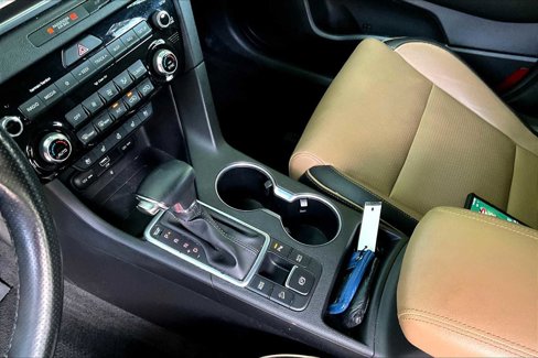 Used 2020 Kia Sportage SX image 16