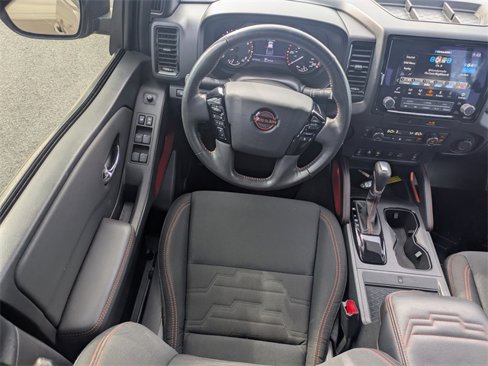 Used 2022 Nissan Frontier Pro-X image 17