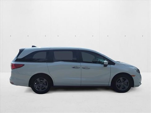 Used 2021 Honda Odyssey EX image 4