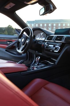 Used 2020 BMW M4 Coupe w/ Competition Package image 34