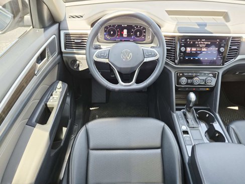 Used 2022 Volkswagen Atlas SE image 12