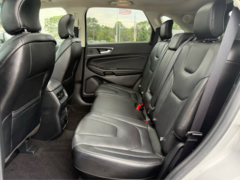 Used 2019 Ford Edge Titanium w/ Equipment Group 301A image 23