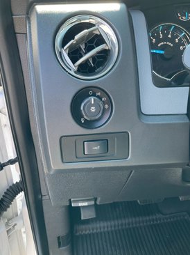 Used 2014 Ford F150 XLT image 27