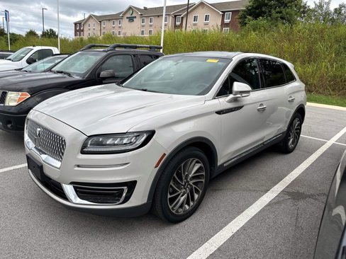 Used 2019 Lincoln Nautilus Reserve image 1