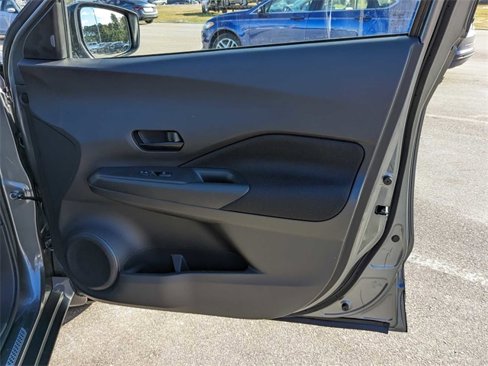 Used 2024 Nissan Kicks S image 26