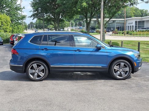 Used 2018 Volkswagen Tiguan SEL Premium image 7