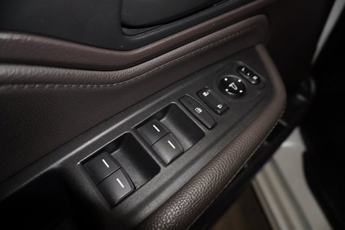 Used 2018 Honda Odyssey Touring image 16