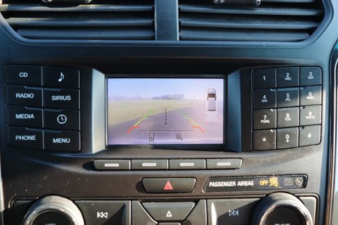 Used 2017 Ford Explorer XLT image 31