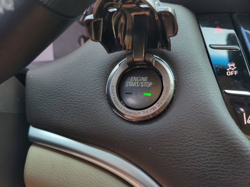 Used 2013 Cadillac XTS Luxury w/ Driver Awareness Package image 15