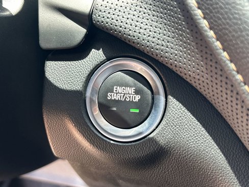 Used 2021 Chevrolet Equinox Premier image 28