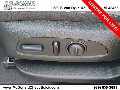 Used 2023 GMC Terrain SLE w/ Driver Convenience Package image 6