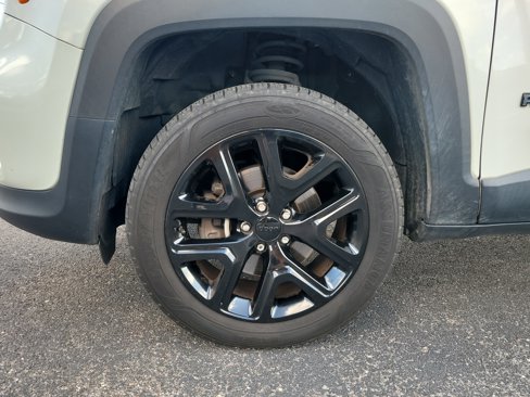 Used 2019 Jeep Renegade Altitude w/ Quick Order Package 2XM image 9