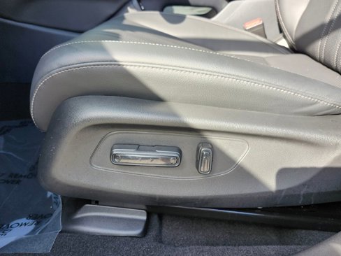 Certified 2023 Honda HR-V EX-L image 6