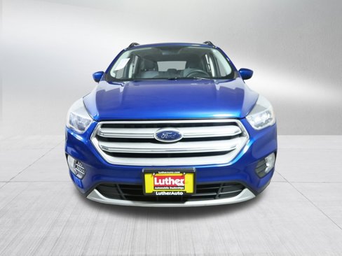 Used 2018 Ford Escape SE image 2
