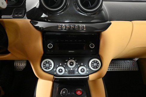 Used 2010 Ferrari 599 GTB Fiorano image 15