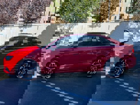 Used 2018 Audi A3 2.0T Premium w/ Convenience Package image 4