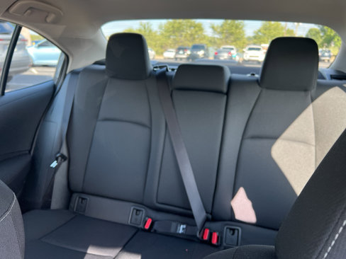 Used 2025 Toyota Corolla LE image 10