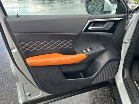 Used 2024 Mitsubishi Outlander SEL image 11