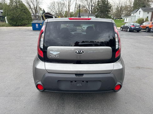 Used 2016 Kia Soul image 4