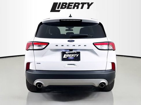Used 2022 Ford Escape SE w/ Cold Weather Package image 6