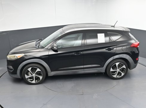 Used 2016 Hyundai Tucson Sport image 36