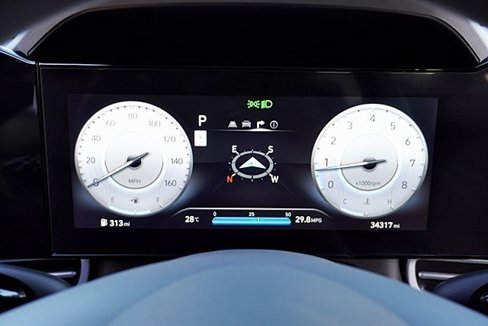 Certified 2024 Hyundai Elantra SEL image 32