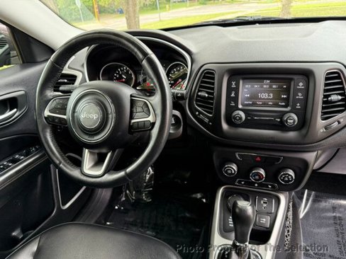Used 2017 Jeep Compass Latitude w/ Cold Weather Group image 24