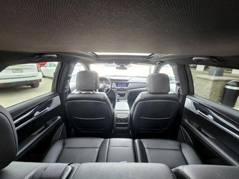 Used 2023 Cadillac XT5 Premium Luxury image 9