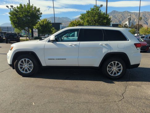 Used 2021 Jeep Grand Cherokee Laredo image 25