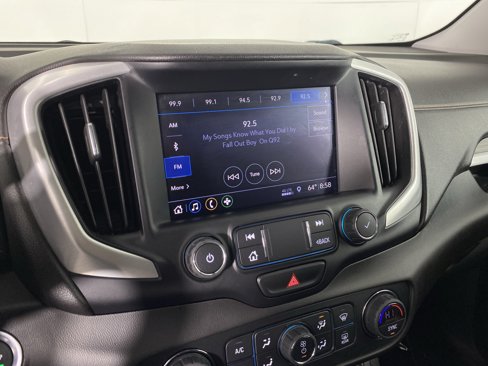 Used 2020 GMC Terrain SLT image 36