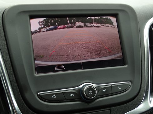 Used 2023 Chevrolet Equinox LT w/ LPO, Floor Liner Package image 19
