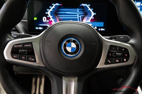 Used 2022 BMW i4 eDrive40 w/ M Sport Package image 82