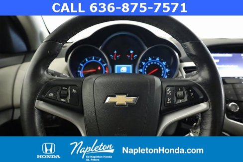 Used 2014 Chevrolet Cruze Eco image 12