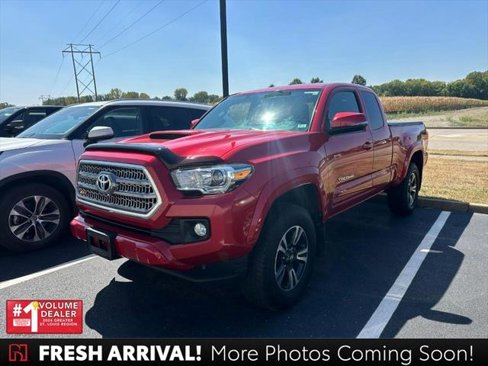 Certified 2016 Toyota Tacoma TRD Sport image 1