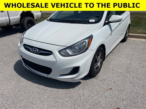 Used 2013 Hyundai Accent GS image 1
