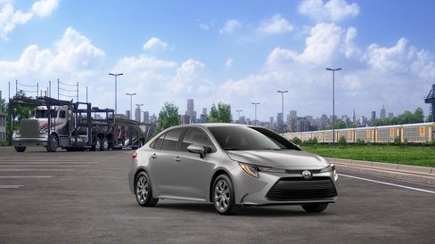 New 2025 Toyota Corolla LE image 15