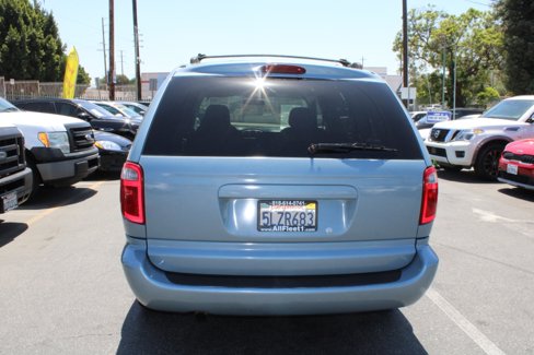 Used 2005 Dodge Grand Caravan SXT image 5