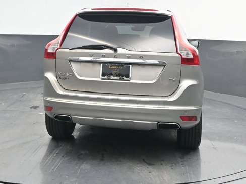 Used 2016 Volvo XC60 T6 w/ Proximity Package image 6