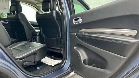 Used 2020 Dodge Durango SXT image 69