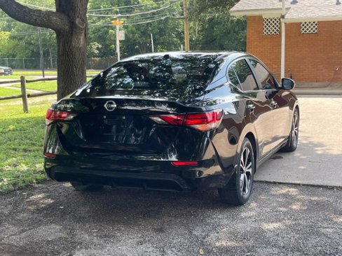Used 2021 Nissan Sentra SV image 4