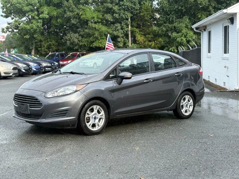 Used 2016 Ford Fiesta SE image 3